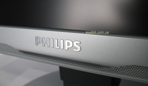 Монитор Philips 220BW9CS