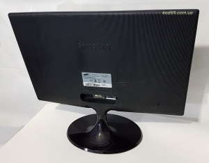 Монитор Samsung S22C300B (LS22C300BS/EN)