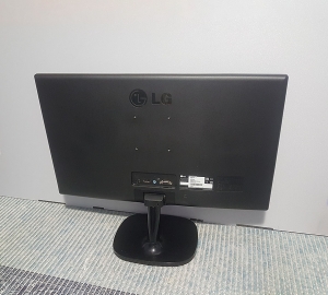 Монитор LG 23MP57HQ-P