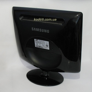 Монитор Samsung SyncMaster 932B